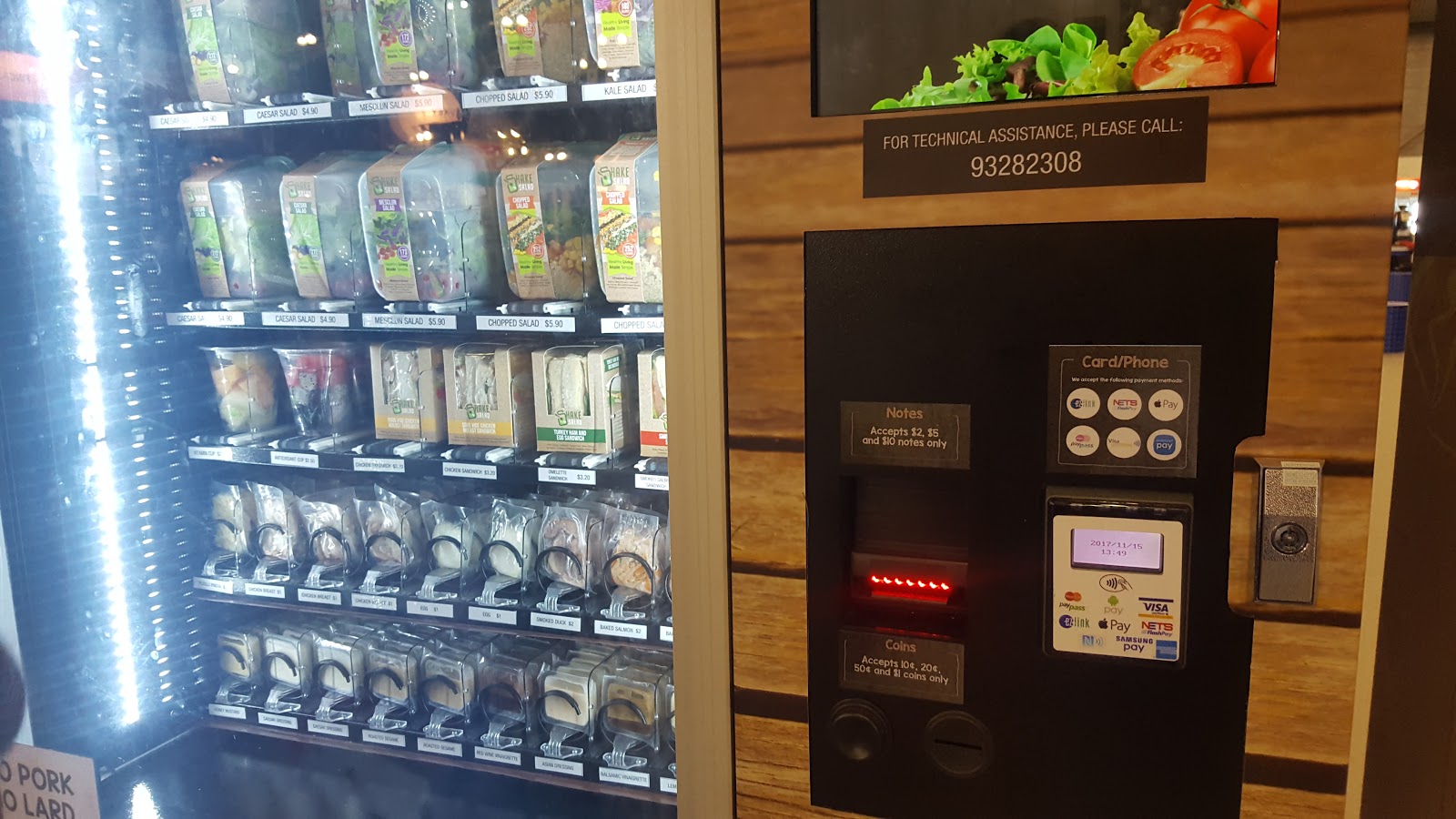 cashless payment at salad vending machine. Photo credit: Lucia Ziyuan